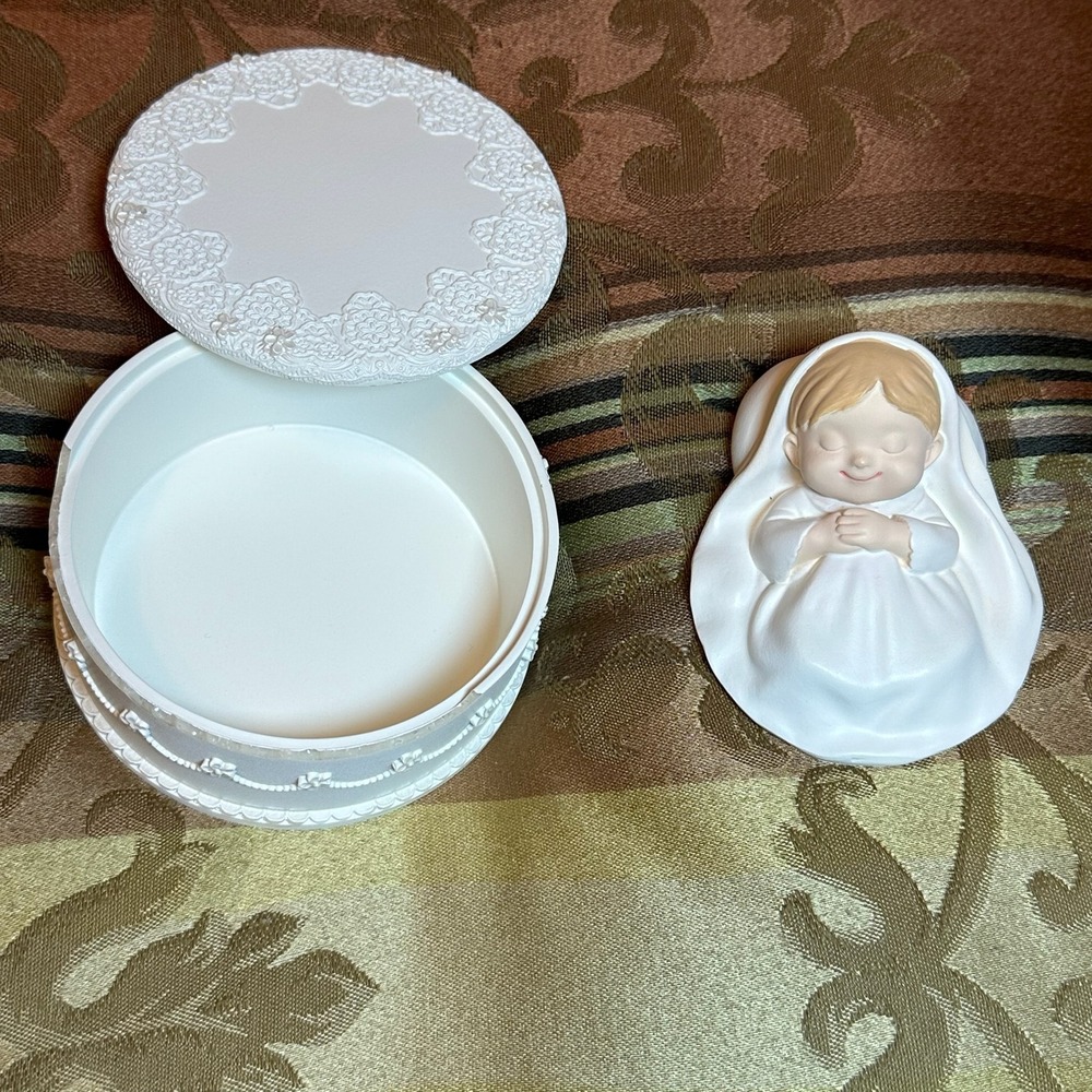 Baptism Keepsake Trinket Box and Rosary Bracelet Girl White Gold Cross Charm Set - Picture 6 of 6